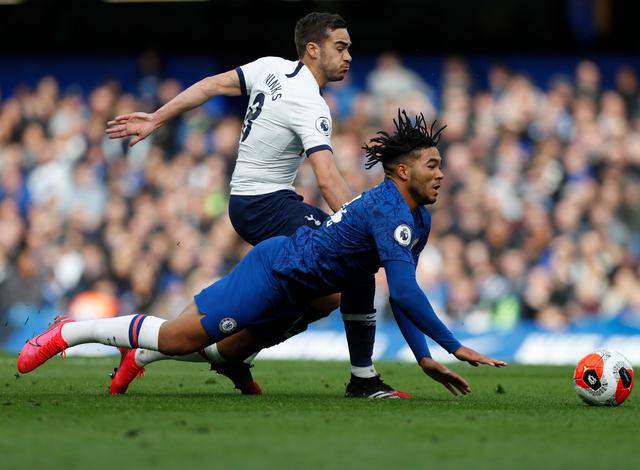 哈登近五战场均38+7+7，比肩詹姆斯成历史第二人（哈登近五场轰38+7+7，追随詹姆斯成历史第二人）