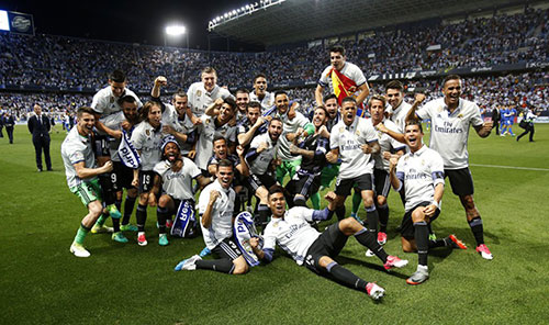 张外龙：我已经把继续带队的愿望转达给重庆铜梁龙俱乐部（张外龙：已向重庆铜梁龙俱乐部表达继续执教意愿）