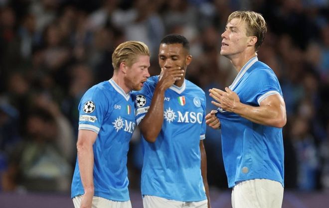 黄希扬：冲超后一直处于兴奋激动状态，身体允许的话会继续踢（黄希扬：冲超后兴奋难消，只要身体允许还想继续踢）