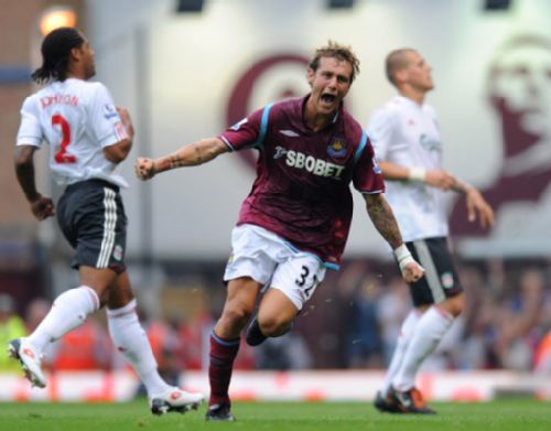 丁宁的“新发球局”（丁宁的发球新篇章）